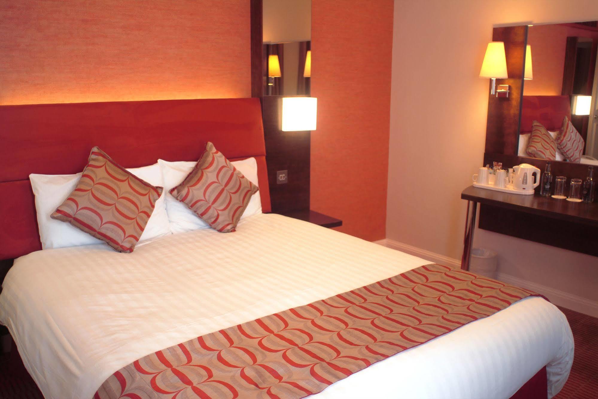 The Dragon Hotel Swansea Eksteriør billede